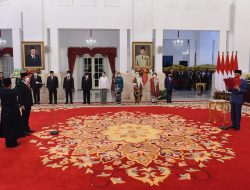 President Jokowi Installs Suharyanto as New BNPB Head