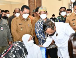 Gubernur Kepri Bersama Menkopolhukam dan Mendagri di Natuna
