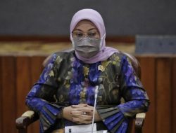 Mudah Cairkan JHT Cukup Pakai NIK