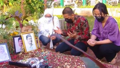 Kapan Sih Sebenarnya Doddy Sudrajat Pindahkan Makam Vanessa Angel?