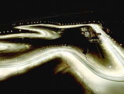 5 Fakta Sirkuit Losail Arena Race Perdana MotoGP 2022, Nomor 1 Kekuasaannya Valentino Rossi dan Casey Stoner : Okezone Sports