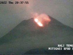 Aktivitas Merapi Berlanjut, Malam Ini Semburkan Wedus Gembel Sejauh 2,5 Km : Okezone News