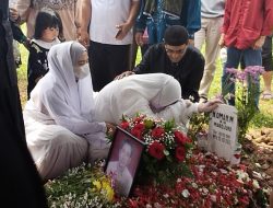 April Jasmine Tangis Haru Kenangan Kebersamaan Bersama Sang Ayah : Okezone Celebrity