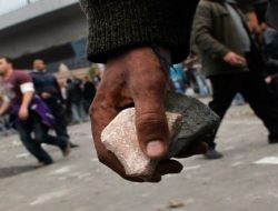 Bikin Resah, Pelaku Tawuran di Poris Tangerang Ditangkap Warga : Okezone Megapolitan