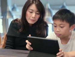 Tips Bantu Anak Belajar di Tengah Pandemi, Salah Satunya Orangtua Harus Sabar : Okezone Lifestyle