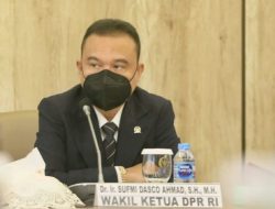 Wakil Ketua DPR Bilang Pemberhentian Terawan dari IDI Berbahaya