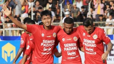 Ada PSDS vs Semen Padang