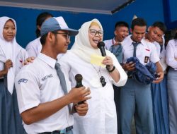 Marlin Dikejutkan Seribuan Pelajar SMAN 5 Batam