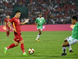 Abaikan Park Hang-seo, Striker Timnas Vietnam Membangkang saat Ditarik Keluar Lawan India