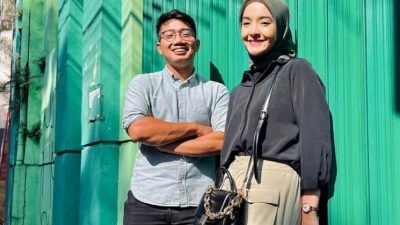 Cinta Belum Direstui Takdir, Potret Nabila Ishma Rayakan Anniversary di Makam Eril Menyayat Hati