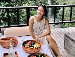 Coba Main Ski di Danau Tahoe, Maudy Ayunda Langsung Dipuji Jesse Choi: Baby, Begitu Cepat Belajar