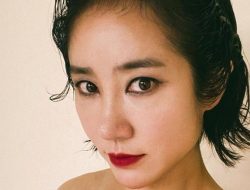 Jeon Su Mi Umumkan Pernikahan dan Kehamilan Secara Serentak!