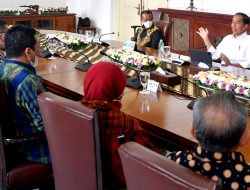 Saat Jokowi Terima Perwakilan KAHMI di Istana Kepresidenan Bogor