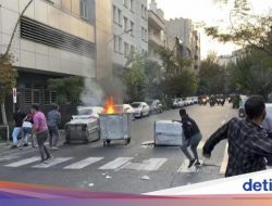 36 Orang Tewas di Iran dalam Aksi Protes Kematian Mahsa Amini