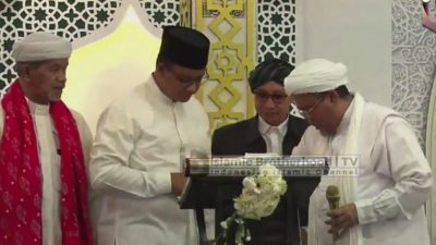 Momen Pertemuan dengan Anies, HRS: Siap Bersatu, Siap Bersaudara, Siap Berjuang Kembali? Takbir!