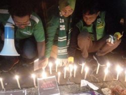 Fans PSMS Medan Hidupkan 1000 Lilin, Suporter : Ini Tragedi Terakhir