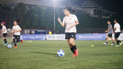 Timnas Wanita Indonesia Tundukkan Singapura 2-1