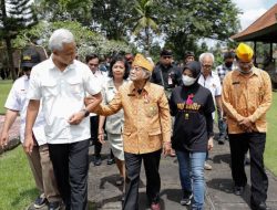 Kunker ke Bali, Gubernur Ganjar Ziarah ke Taman Pujaan Bangsa