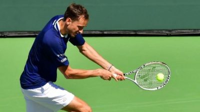 Daniil Medvedev Hadapi Novak Djokovic di Semifinal Astana Open 2022