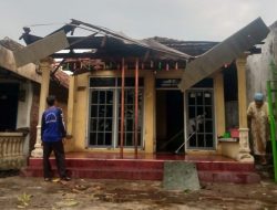 Belasan Rumah di Pamekasan Rusak Diterjang Puting Beliung