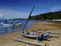 Keindahan Objek Wisata Pantai Lempuyang di Situbondo