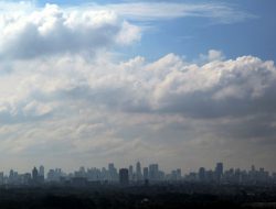 President Jokowi Outlines 3 Priority Tasks for Acting Jakarta Governor