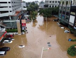 Anti Ditolak-Tolak Club, Cara Klaim Asuransi Mobil Terendam Banjir