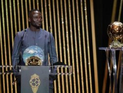 Mengenal Socrates Award, Penghargaan Pertama di Ajang Ballon d’Or yang Diberikan pada Sadio Mane