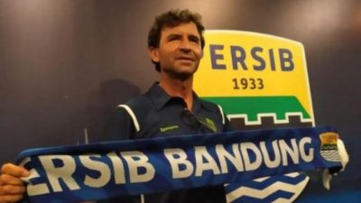 Jaga Mental dan Psikologis, Luis Milla Pilih Beri Waktu Libur untuk Pemain Persib Bandung