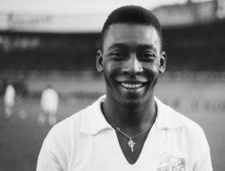 Profil Pele, Pencetak Gol Termuda di Piala Dunia yang Jadi Legenda