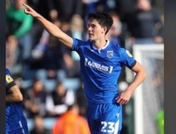 Elkan Baggott Tampil 90 Menit, Gillingham FC Dipecundangi Leyton Orient