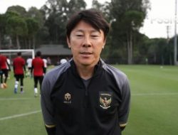 Manfaatkan Kondisi Lapangan, Ini Latihan yang Digembleng Shin Tae-yong ke Pemain Timnas Indonesia U-19