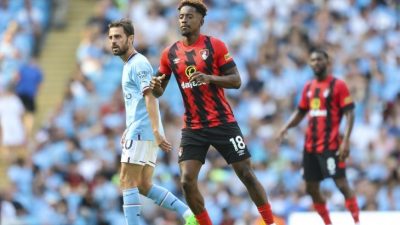 Kisah Inspiratif Jamal Lowe, Guru Olahraga yang Kini Main di Liga Inggris Bareng Bournemouth