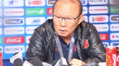 Ditinggal Park Hang-seo, Pakar Sepak Bola Vietnam Tak Ingin Timnas Jadi Manchester United Jilid 2