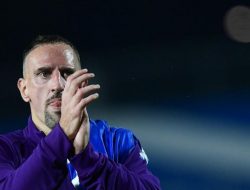 Putuskan Pensiun, Franck Ribery Tulis Alhamdulillah