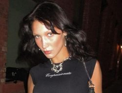 6 Fakta Menarik Bella Hadid, Supermodel yang Ultah ke-26 Hari ini