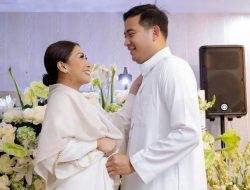 Suami Minta Anak Lagi, Tata Janeeta Malah Bimbang: Mungkin Lupa Umur Istrinya