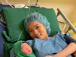 9 Potret Stella Cornelia Lahiran Anak Pertama, Nama Bayinya Jadi Sorotan