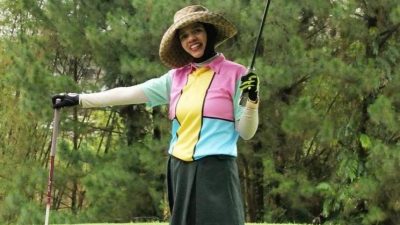 Ibu Atta Halilintar Pamer Jadwal Harian, Netizen Syok: Bisa Main Golf dan Kumpul Teman, Tapi Jarang Jenguk Cucu?