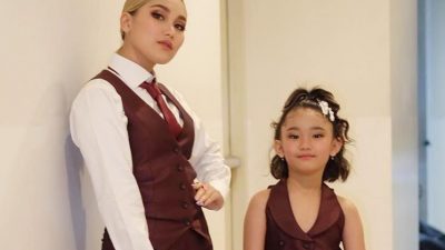 Ayu Ting Ting Nyapa Jeno NCT Bak Tetangga Dekat, Bikin Iri!