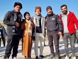 9 Potret Artis Pria Bareng Mertua, Ada Rizky Billar dengan Ayah Lesty Kejora