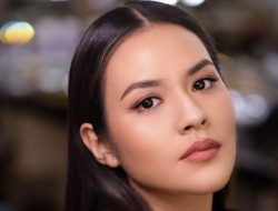 Raissa Pose Kayang Bikin Heboh, Turuti Tantangan Netizen: Pas HP Gue Dibalik Tetap Cantik