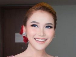 Ayu Ting Ting Dandan Ala Kpop Malah Dibilang Aneh: Pakaiannya Juga Vulgar