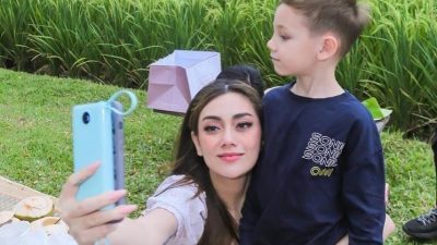 9 Potret Perayaan Ulang Tahun Lucio Anak Celine Evangelista, Stefan William Gak Datang?