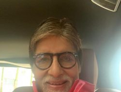 5 Rekomendasi Film Terbaik Amitabh Bachchan yang Lagi Ulang Tahun ke-80, Ada Black!