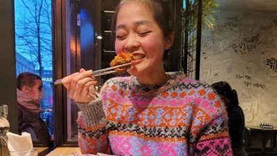 Gracia Indri Ngidam Dibawakan Peyek ke Belanda