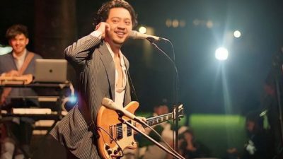 Prestasi Pamungkas yang Viral Gesekkan Ponsel Penggemar ke Alat Vital