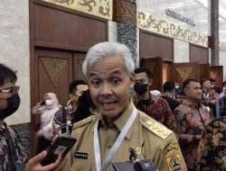 Usai Ngaku Tak Tahu PSI, Ganjar Pranowo: Politik itu Apa toh?