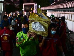 Liput Lokasi Penembakan Di Tempat Penitipan Anak Thailand, 2 Jurnalis CNN Akan Dideportasi