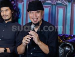 Jalani Ibadah Umrah, Ahmad Dhani dan Personel Dewa 19 Akan Berangkat Tahun Depan